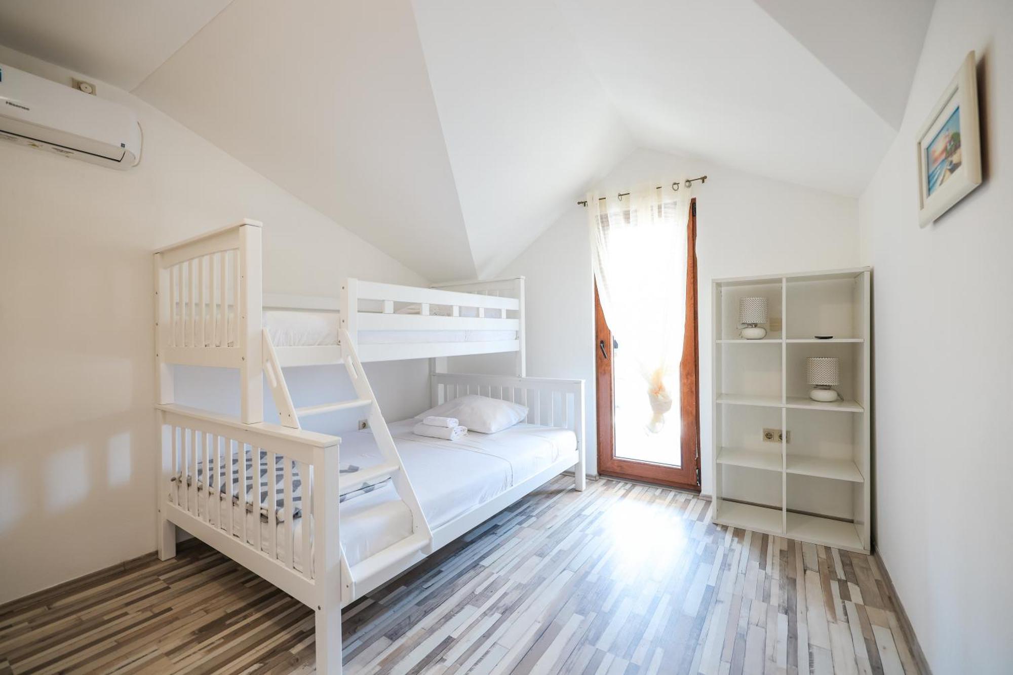 Вилла Vacation House Jakov Задар Экстерьер фото